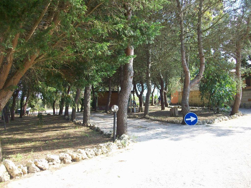 Appartamenti Turistici Aprile Antonio Luigi Borgagne Exterior foto