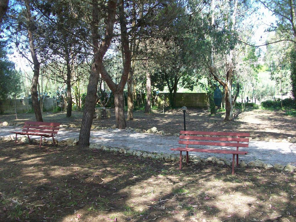Appartamenti Turistici Aprile Antonio Luigi Borgagne Exterior foto